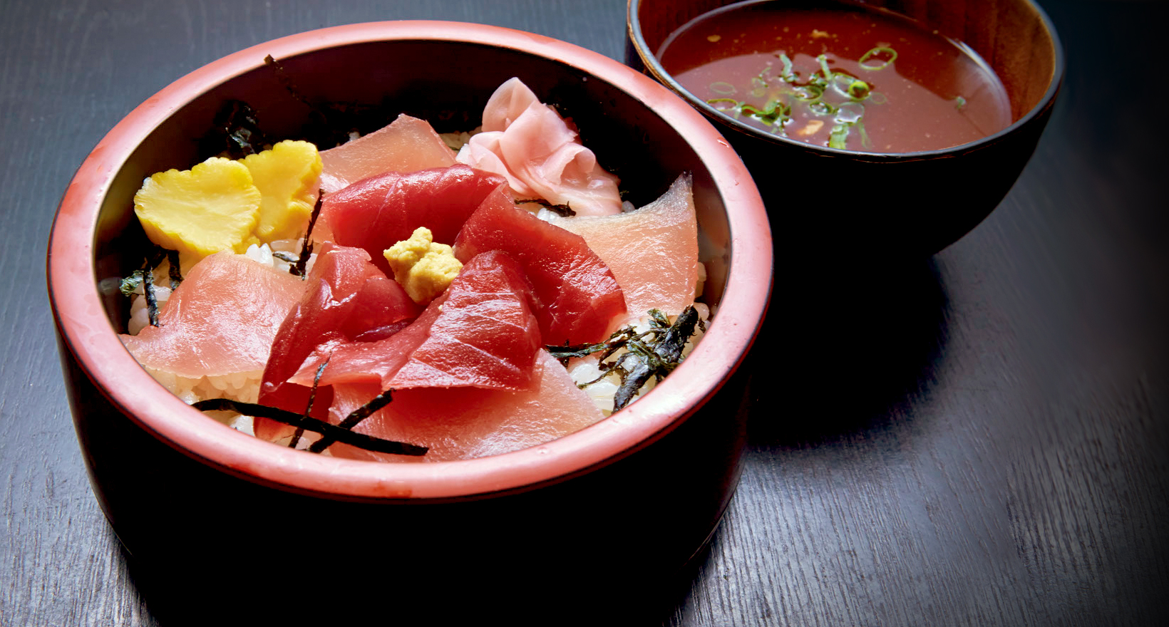 まぐろ丼